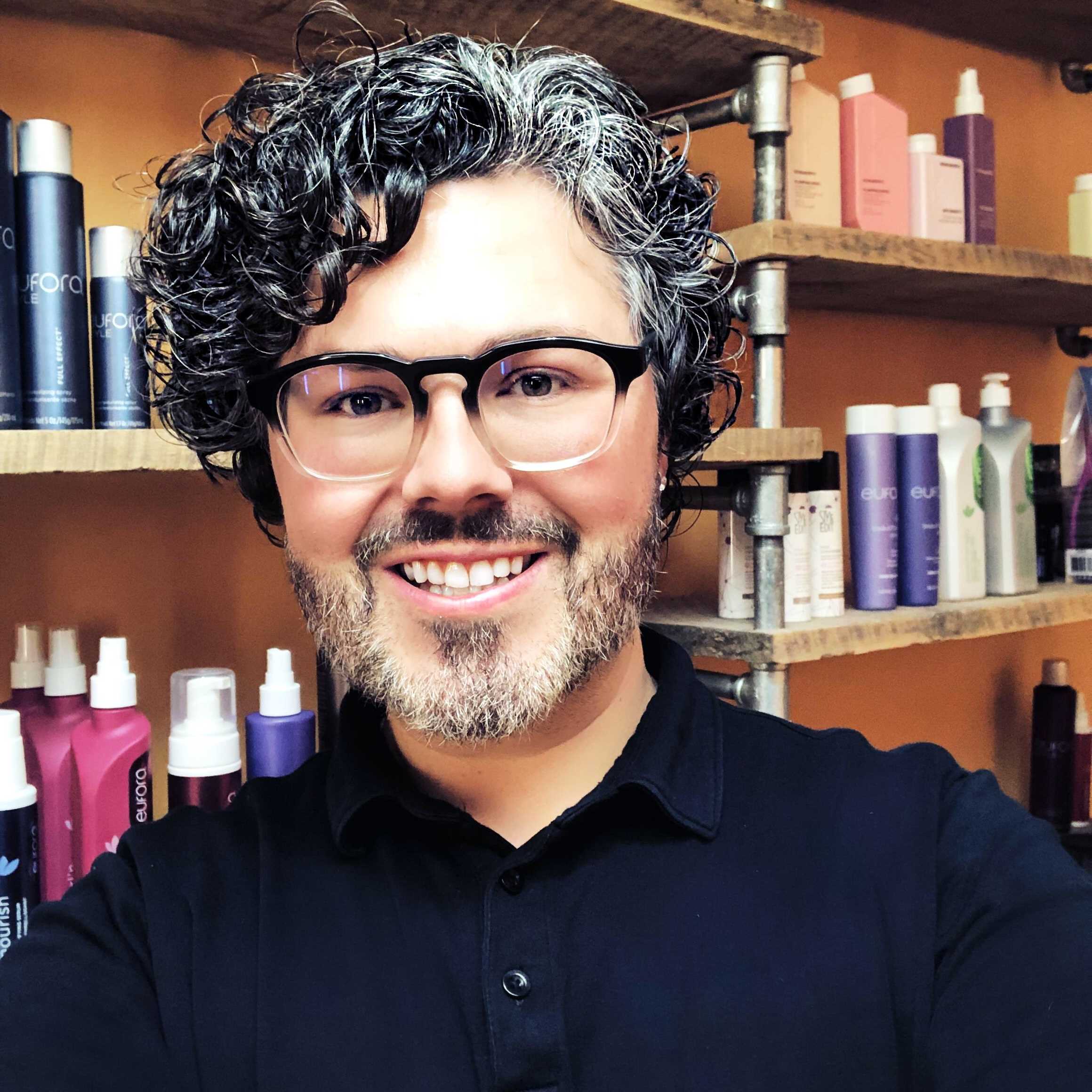 Find And Book A Salon In Sullivan Mo Vagaro
